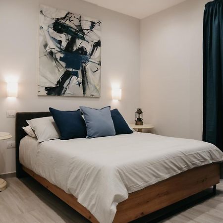 Terra Mia Suite - Chi Tene' O Mare Napoli Esterno foto