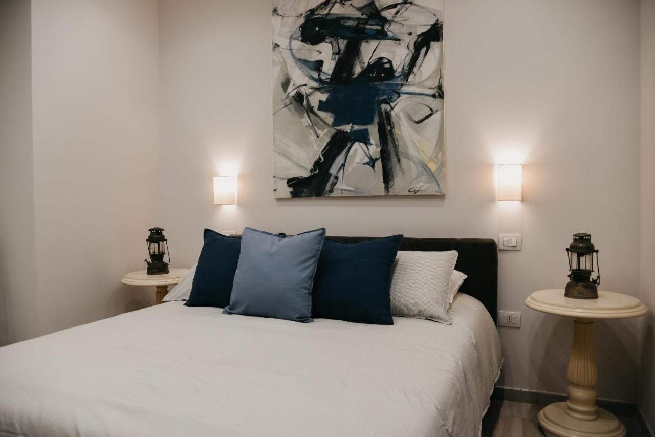 Terra Mia Suite - Chi Tene' O Mare Napoli Esterno foto